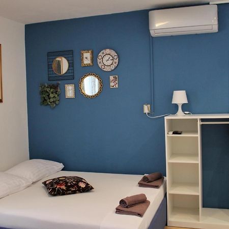 Apartment Bili-Sea View Apartment In The Center Makarska Exterior foto