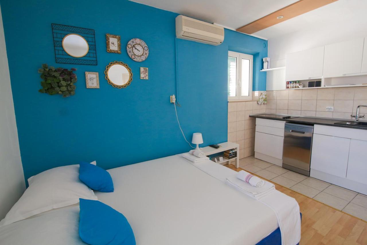 Apartment Bili-Sea View Apartment In The Center Makarska Exterior foto